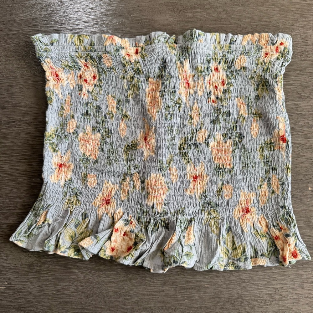ARO Blue Grey Floral Smocked Button Tube Top Tank M - Picture 5 of 11